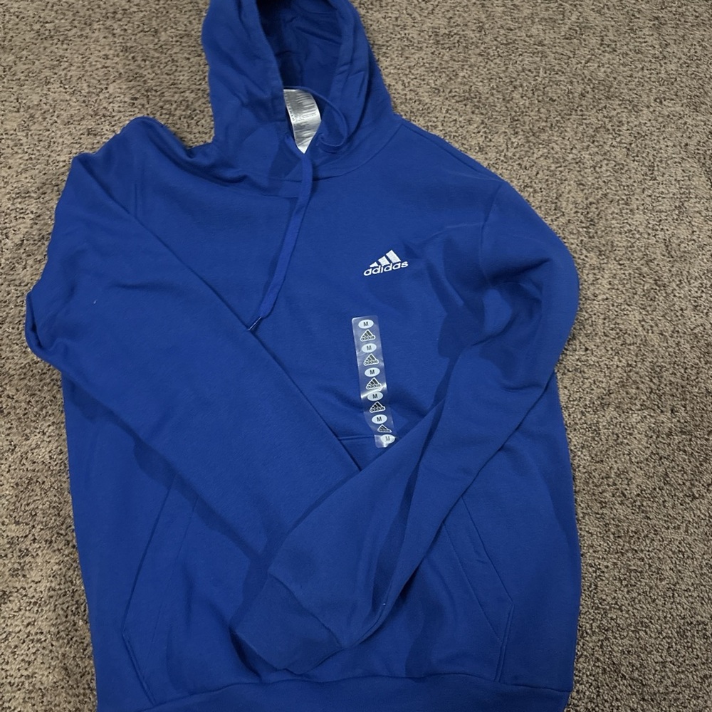 Men’s Adidas hoodie (NWT)
